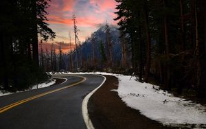 Превью обои дорога, поворот, деревья, лес, снег