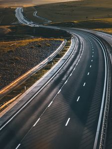 Превью обои дорога, разметка, асфальт, закат