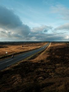 Превью обои дорога, разметка, поля, загородный
