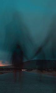 Превью обои дорога, силуэты, мираж, приведения, пара, тени