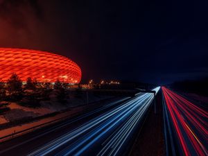 Превью обои дорога, свет, линии, ночной город