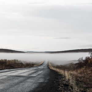 Превью обои дорога, туман, долина, утро, природа