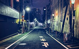 Превью обои дорога, улица, здания, фонари, ночь, япония