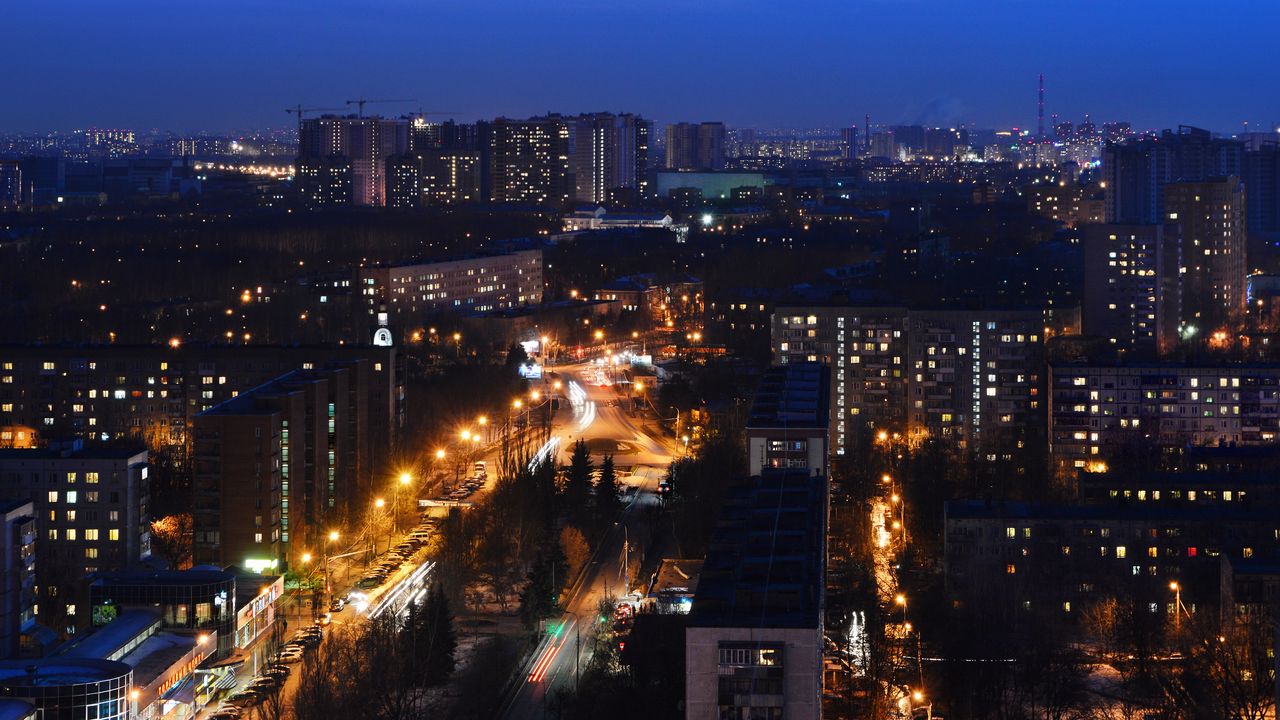 Обои дороги, огни, дома, здания, город, ночь