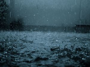 Превью обои дождь, капли, брызги, ливень, серость, непогода