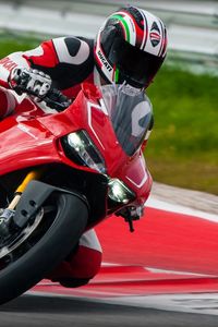 Превью обои ducati, 1199, panigale r, 2013, мотоциклист, движение