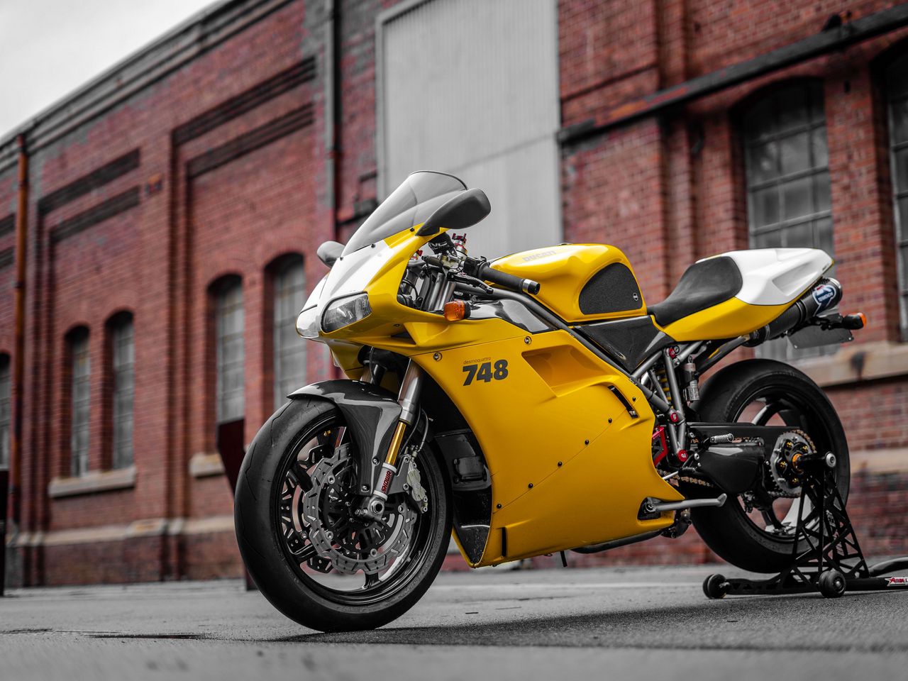 Ducati 960