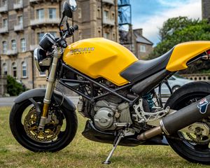 Превью обои ducati, мотоцикл, байк, желтый