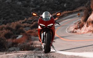 Превью обои ducati panigale v4 s, ducati, мотоцикл, байк, красный, вид спереди