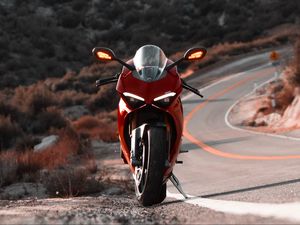 Превью обои ducati panigale v4 s, ducati, мотоцикл, байк, красный, вид спереди