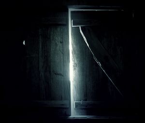 Превью обои дверь, деревянный, темный, свет