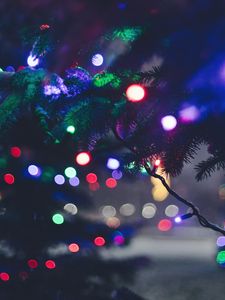 Превью обои елка, гирлянда, огни, блики, новый год, рождество
