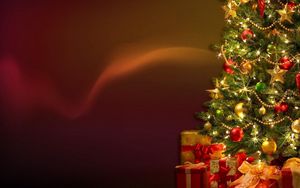 Превью обои елка, гирлянда, подарки, украшения, праздник, новый год