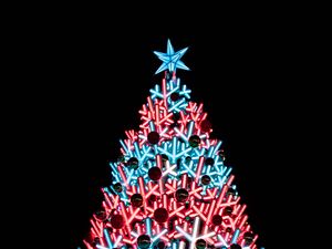 Превью обои елка, иллюминация, украшения, новый год, рождество