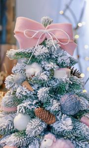 Превью обои елка, новогодняя, украшения, рождество, новый год