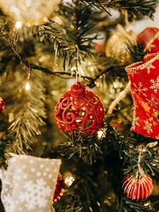 Превью обои елка, новый год, рождество, украшения, гирлянды