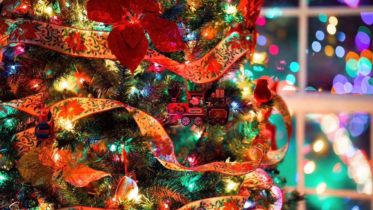 Обои елка, украшения, гирлянды, игрушки, новый год, рождество