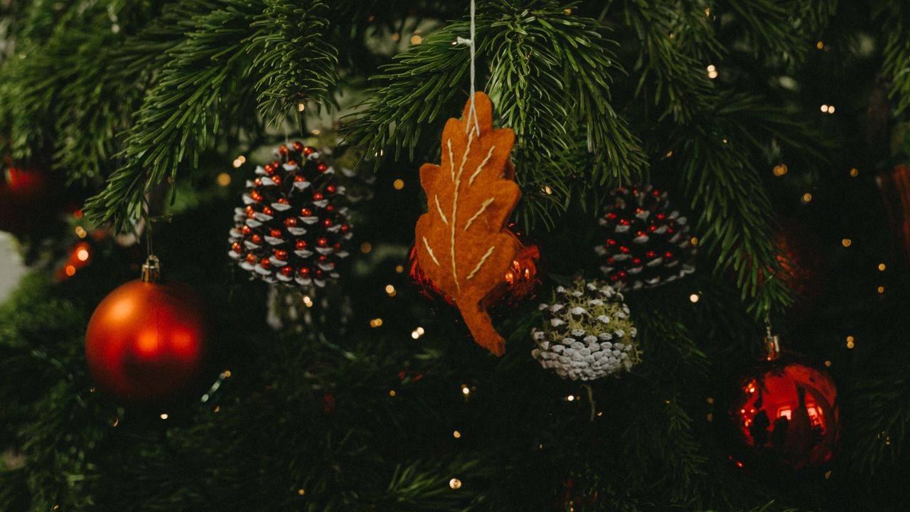 Обои елка, украшения, новый год, рождество, праздник