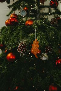 Превью обои елка, украшения, новый год, рождество, праздник