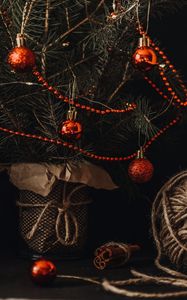 Превью обои елка, украшения, шары, гирлянды, новый год, рождество