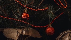 Превью обои елка, украшения, шары, гирлянды, новый год, рождество