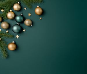 Превью обои елочные украшения, шары, ветки, зеленый, новый год, рождество