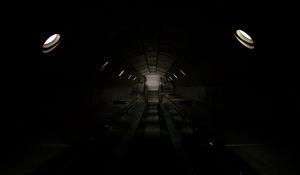 Превью обои эскалатор, спуск, тоннель, темный
