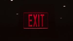Превью обои exit, табличка, надпись, красный, темный