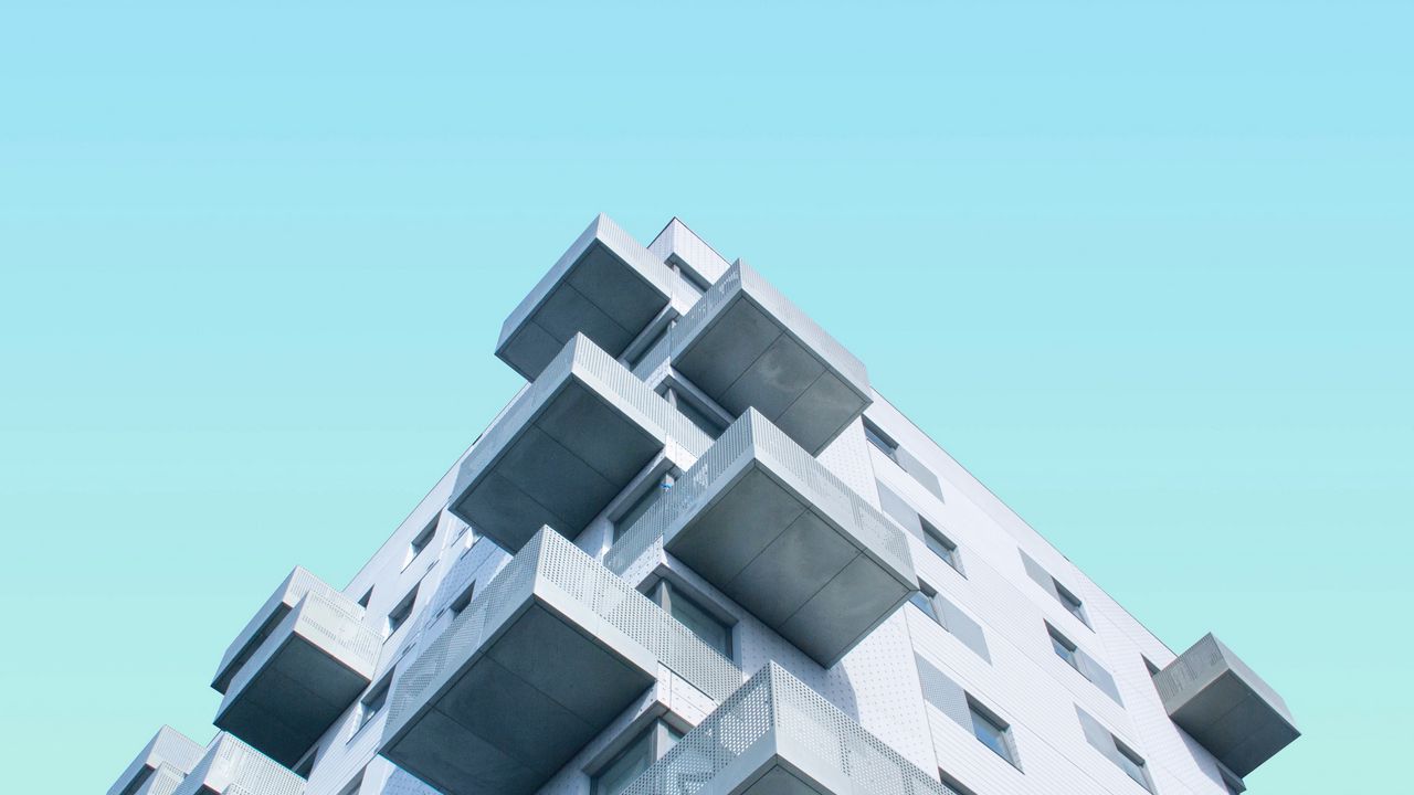 Обои фасад, здание, небо, минимализм, голубой