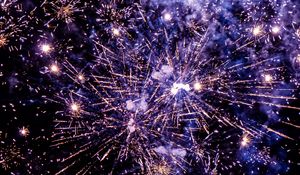 Превью обои фейерверк, искры, дым, фиолетовый