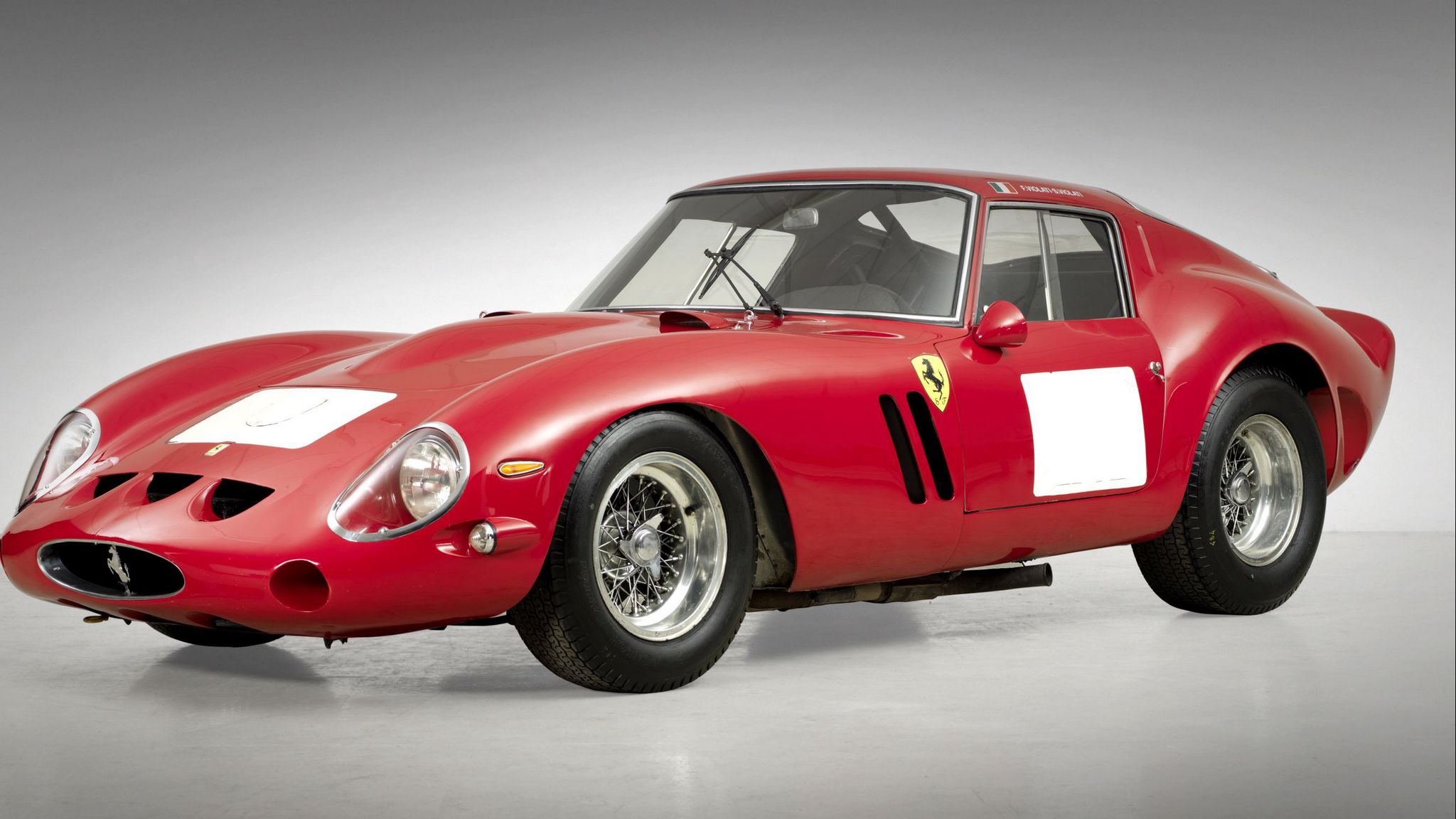 Машина Ferrari 250 GTO В Италии