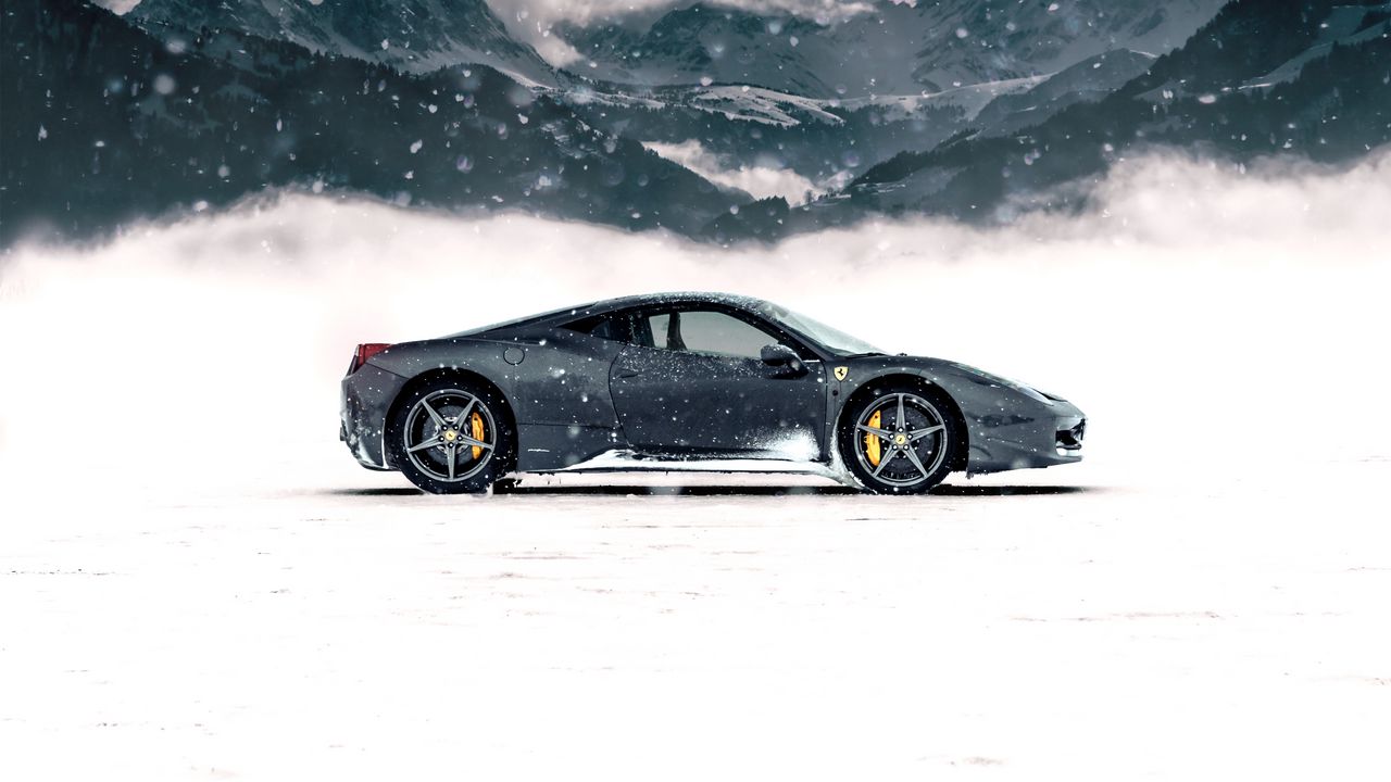 Обои ferrari 458 italia, ferrari, спорткар, серый, вид сбоку, снег, горы, зима