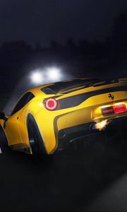 Превью обои ferrari, 458 speciale, желтый, фары, вид сзади