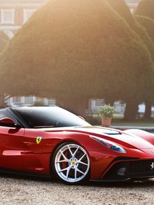 Превью обои ferrari, f12, trs, красный, вид сбоку