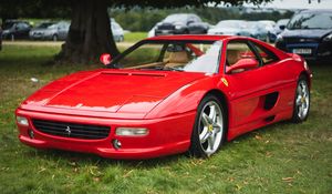 Превью обои ferrari f355, ferrari, автомобиль, спорткар, красный, стоянка