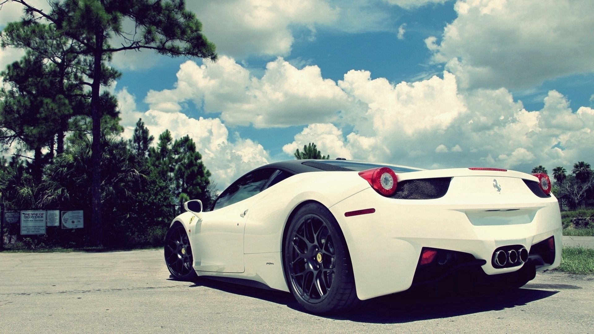 Ferrari 458 Italia HD