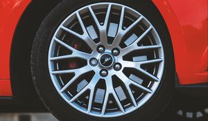 Превью обои ferrari, колесо, шина