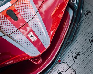 Превью обои ferrari, машина, спорткар, красный, вид спереди