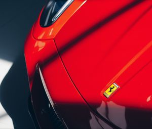 Превью обои ferrari, машина, спорткар, красный, эмблема