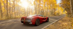 Превью обои ferrari, машина, спорткар, красный, дорога, скорость