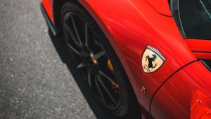 Превью обои ferrari, спорткар, автомобиль, красный