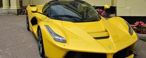 Превью обои ferrari, спорткар, вид сбоку