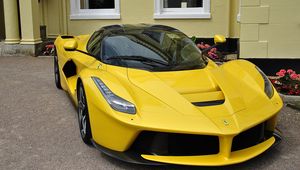 Превью обои ferrari, спорткар, вид сбоку