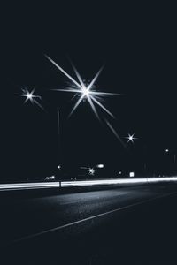 Превью обои фонари, ночь, дорога, движение