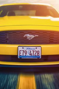 Превью обои ford mustang, 2015, muscle car, желтый, вид спереди