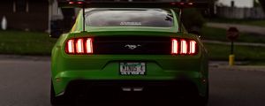 Превью обои ford mustang, автомобиль, зеленый, вид сзади