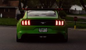 Превью обои ford mustang, автомобиль, зеленый, вид сзади