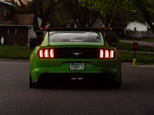 Превью обои ford mustang, автомобиль, зеленый, вид сзади