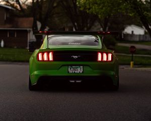 Превью обои ford mustang, автомобиль, зеленый, вид сзади