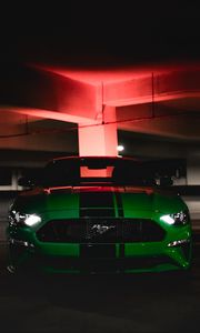 Превью обои ford mustang, ford, машина, зеленый, темный, вид спереди